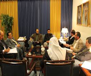   مصر اليوم - تربوية الاعيان تبحث مطالب نقابة المعلمين